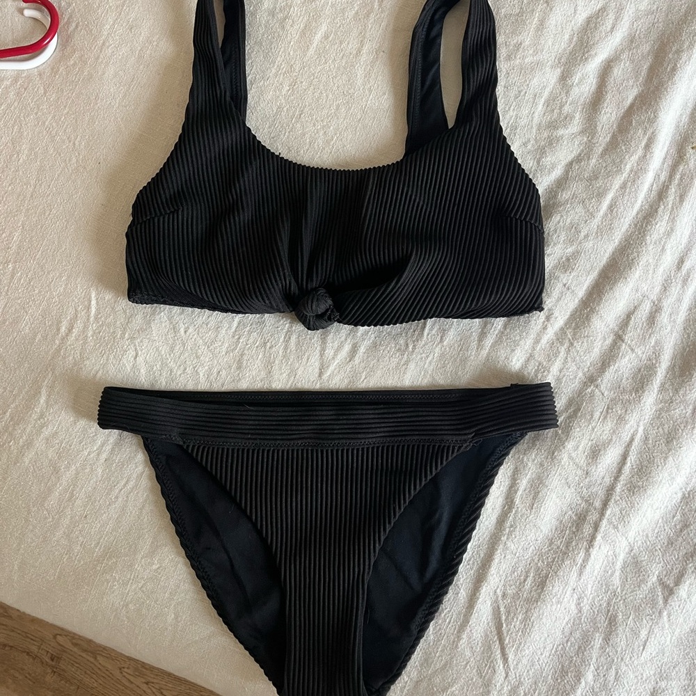 Hollister Black Sporty Bikini Set